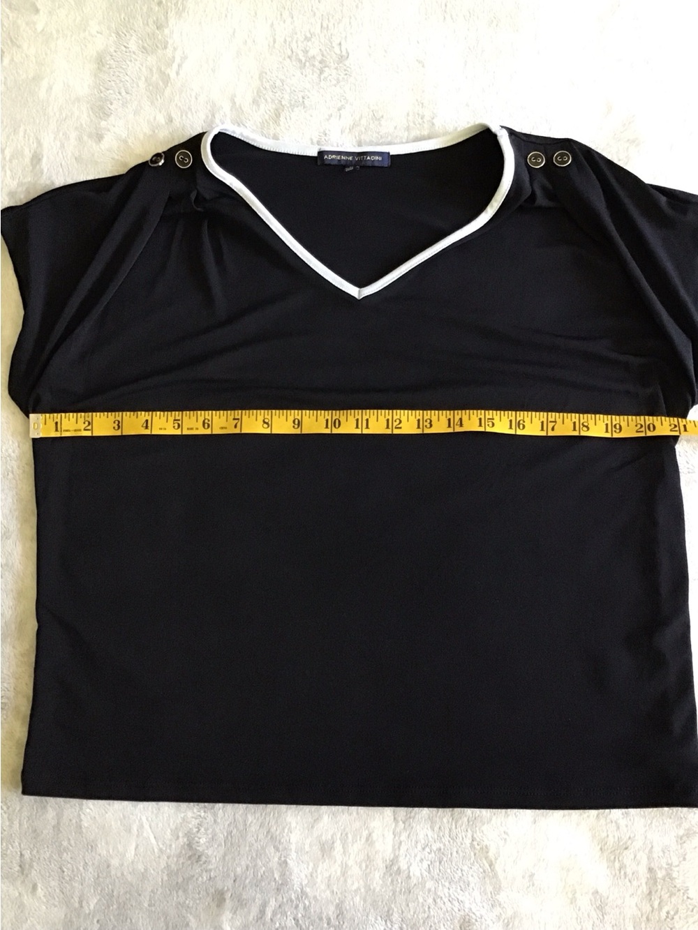 Adrienne Vittadini Black Short Sleeve V-Neck Top with White Trim - Picture 4 of 8
